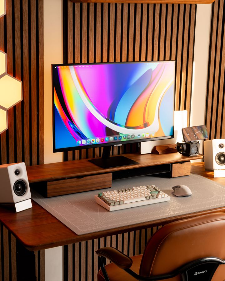 Oakywood Desk Shelf Pro